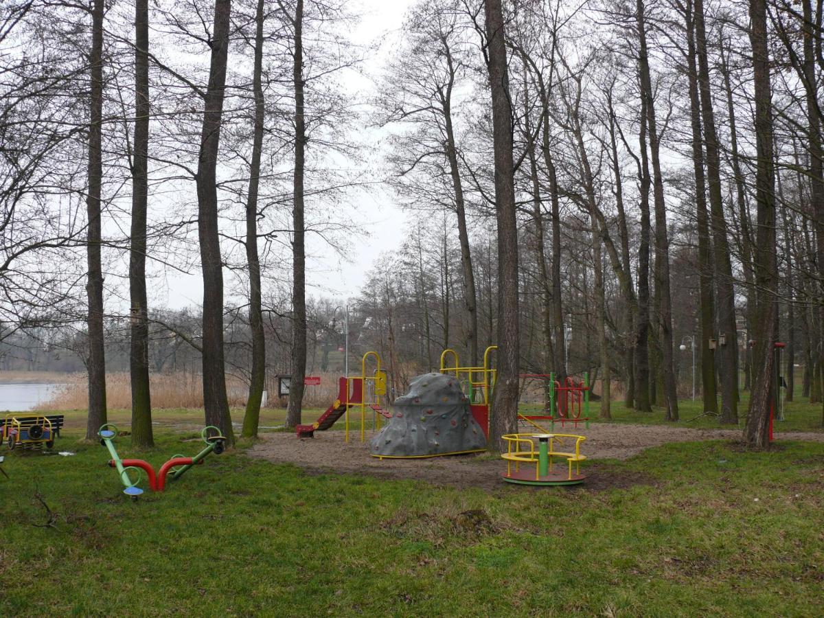 Domek Nad Jeziorem Osieczna Exterior foto
