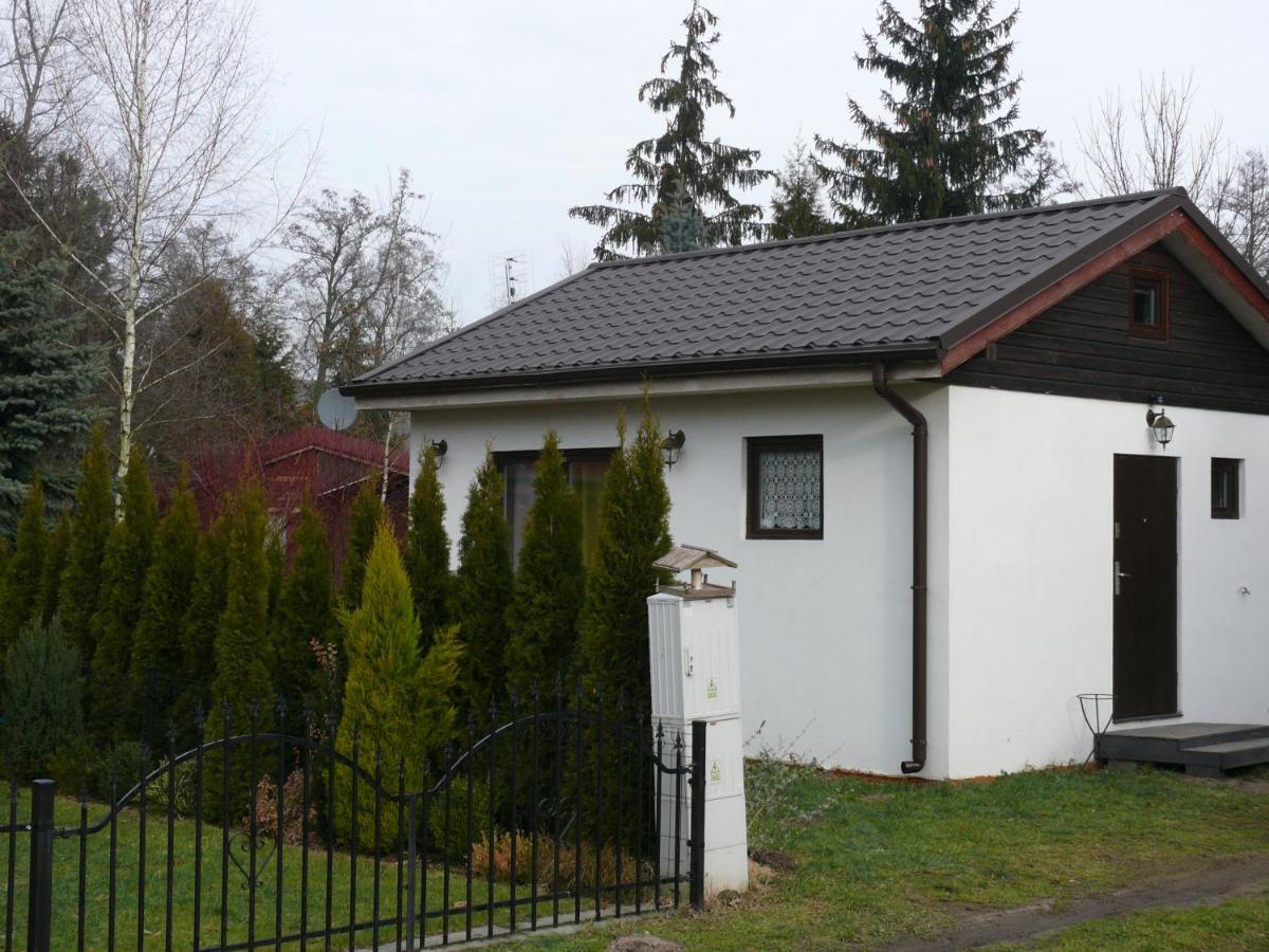 Domek Nad Jeziorem Villa Osieczna Exterior foto