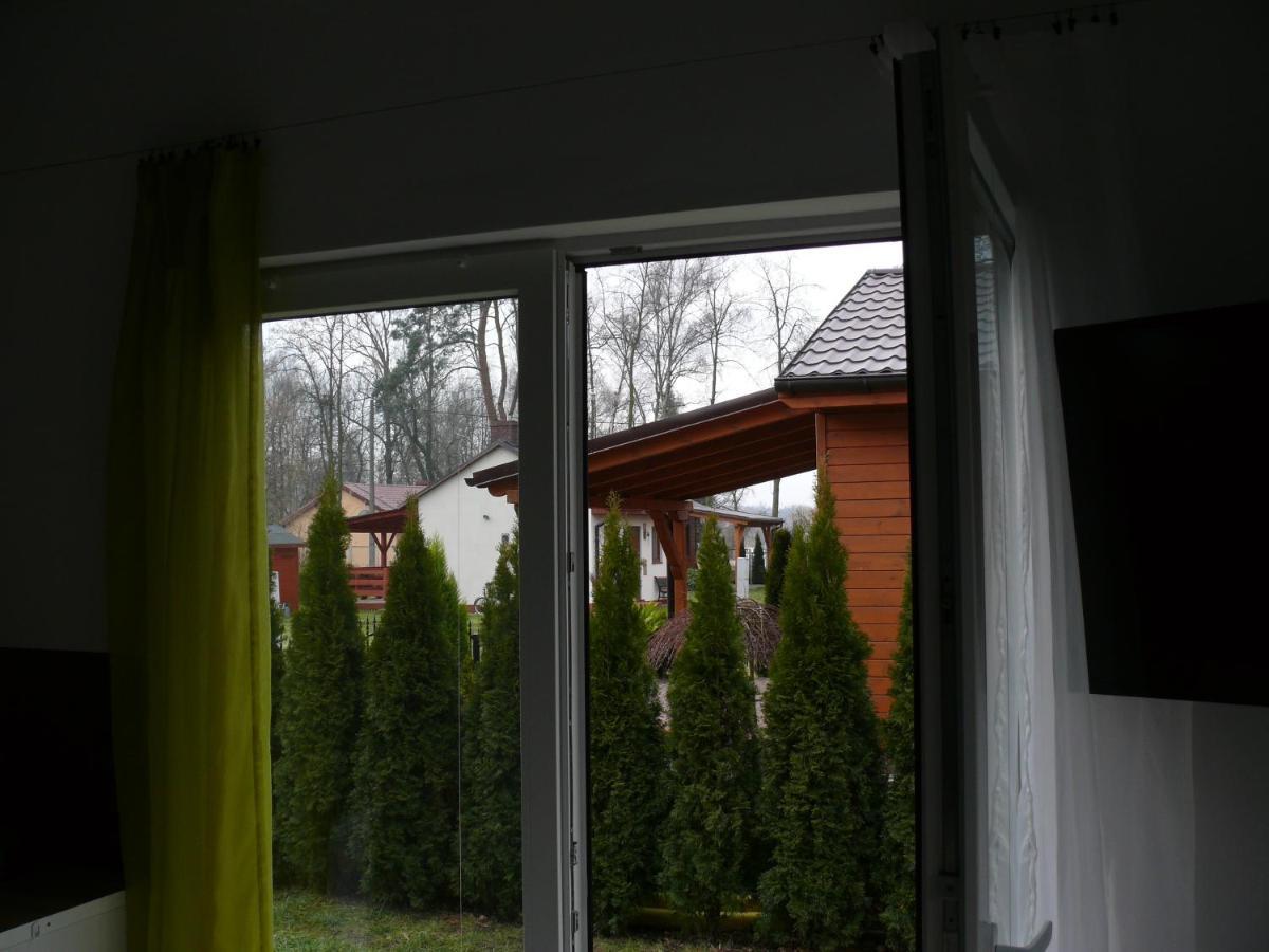 Domek Nad Jeziorem Osieczna Exterior foto